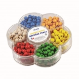 Detoa træperler i blomsteræske – farverigt kreativsæt til snøring