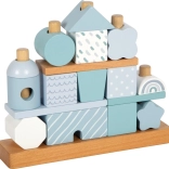 Small Foot træhus til stabling