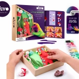 okto modellering – lille verden i ramme nisse 21 × 21 cm